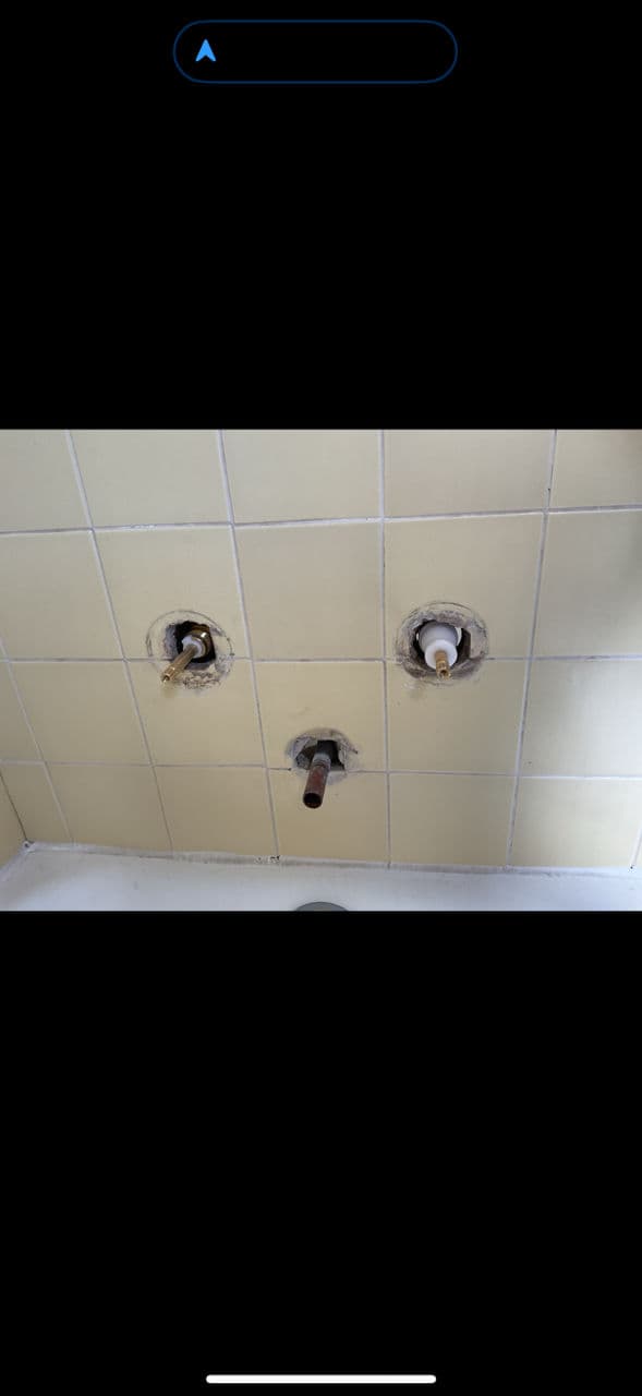 Gallery photos for San Luis Obispo Bathtub Update in Action: Image #1